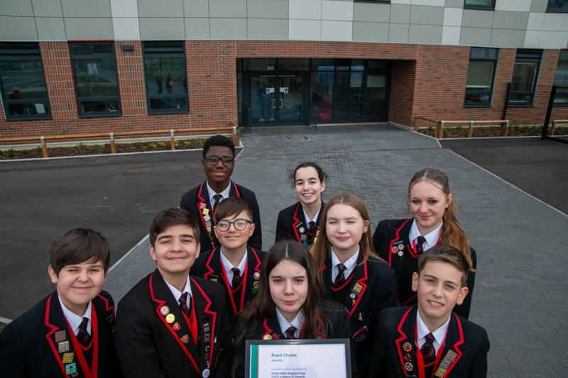 Other image for Happy pupils put award-winning school among best in country